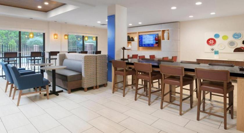 Holiday Inn Express Camden Hotel By Ihg Екстер'єр фото